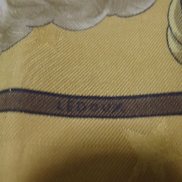 HERMES Silk Scarf Cosmos Jacquard Weave Stars 90cm - Picture 9 of 10